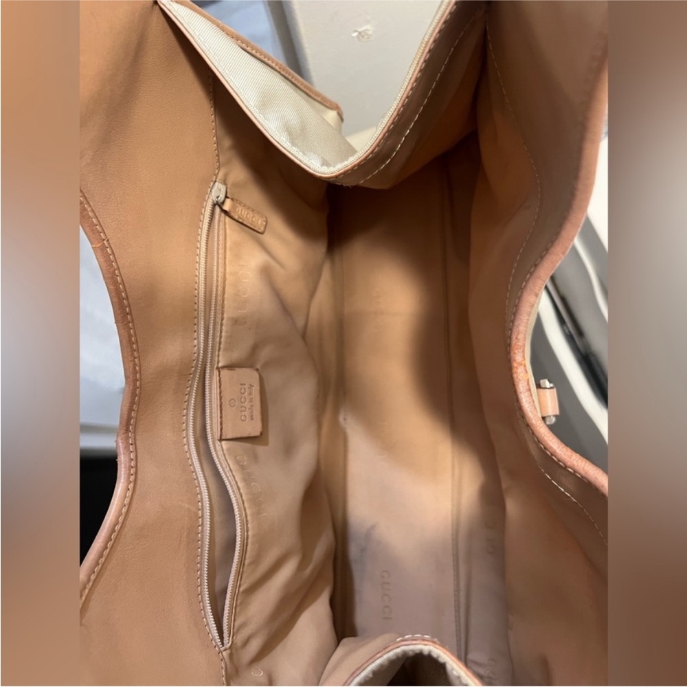 Gucci Vintage Jackie Bardot Hobo – Beige Canvas & Leather Trim - Picture 5 of 16